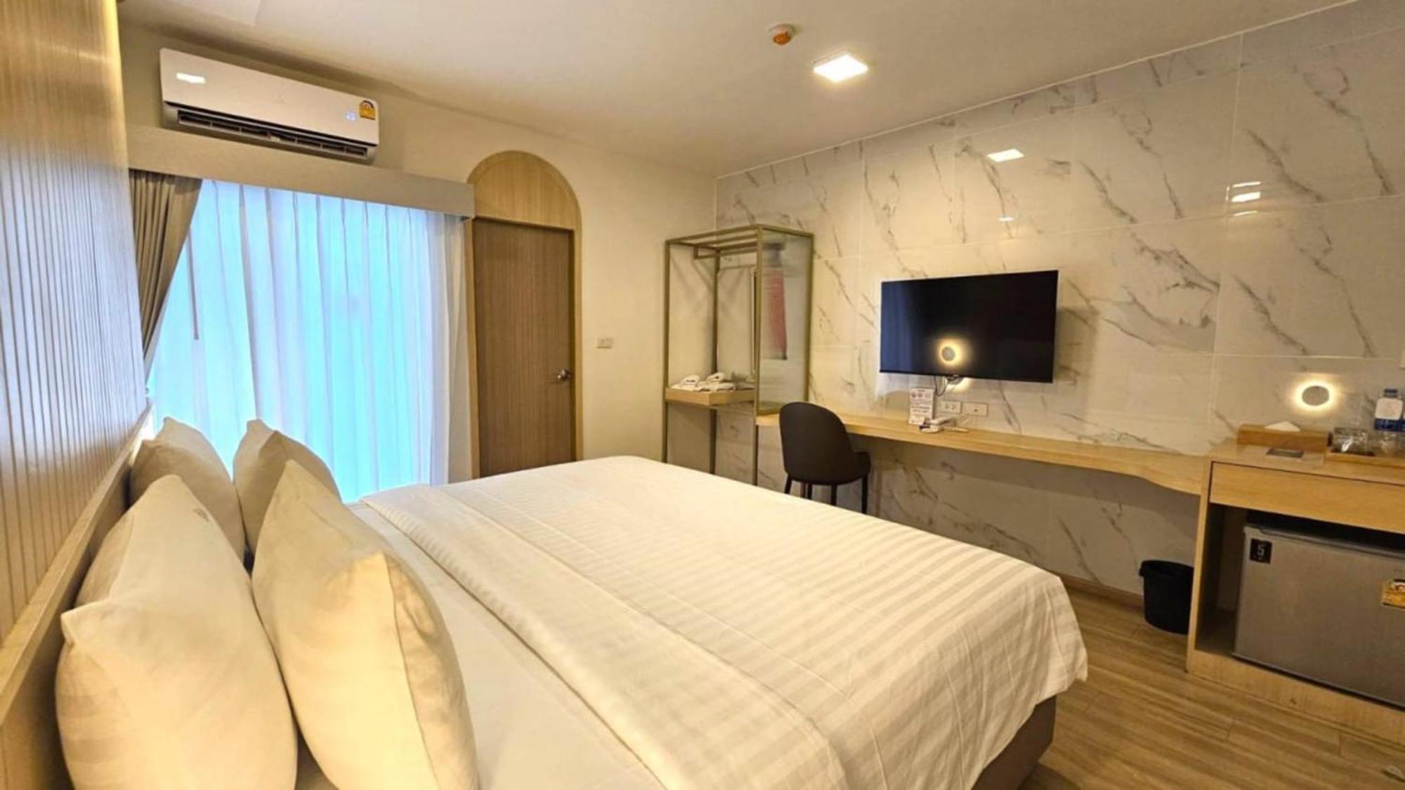 Diya Hotel Bangkok Exteriör bild