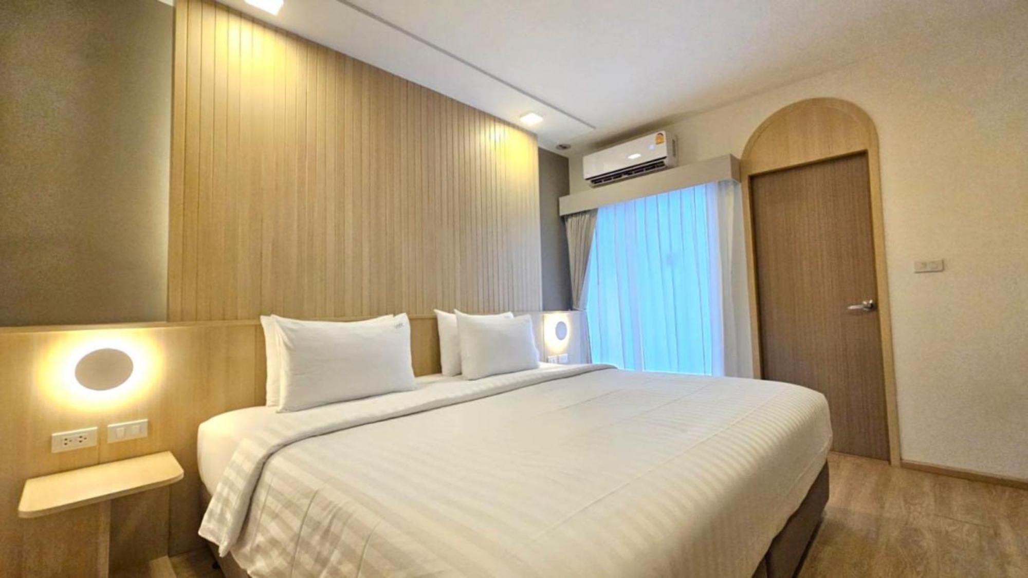 Diya Hotel Bangkok Exteriör bild